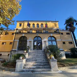 Albergue Di, Vicenza