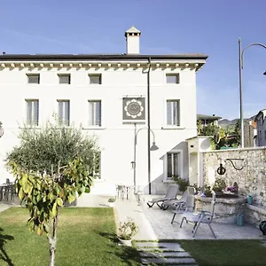 Maison d'hôtes Di Cazzano - Bioluxury Living, Soave (Verona)
